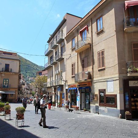 Garibaldi B&B Cefalù Kültér fotó