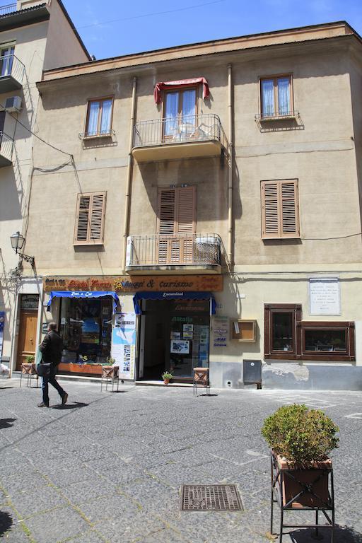 Garibaldi B&B Cefalù Szoba fotó