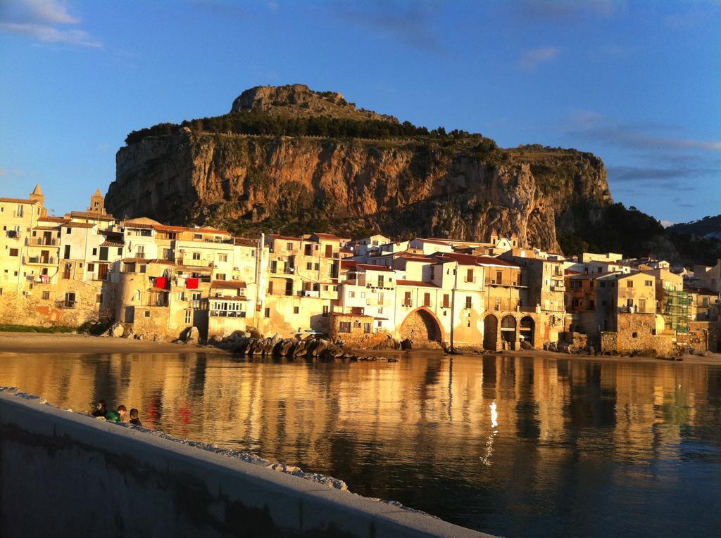 Garibaldi B&B Cefalù Szoba fotó