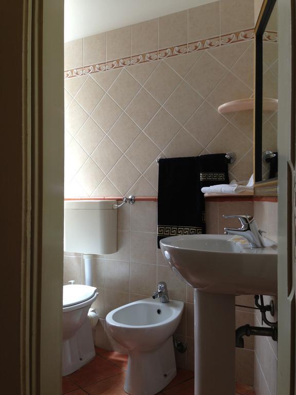 Garibaldi B&B Cefalù Szoba fotó